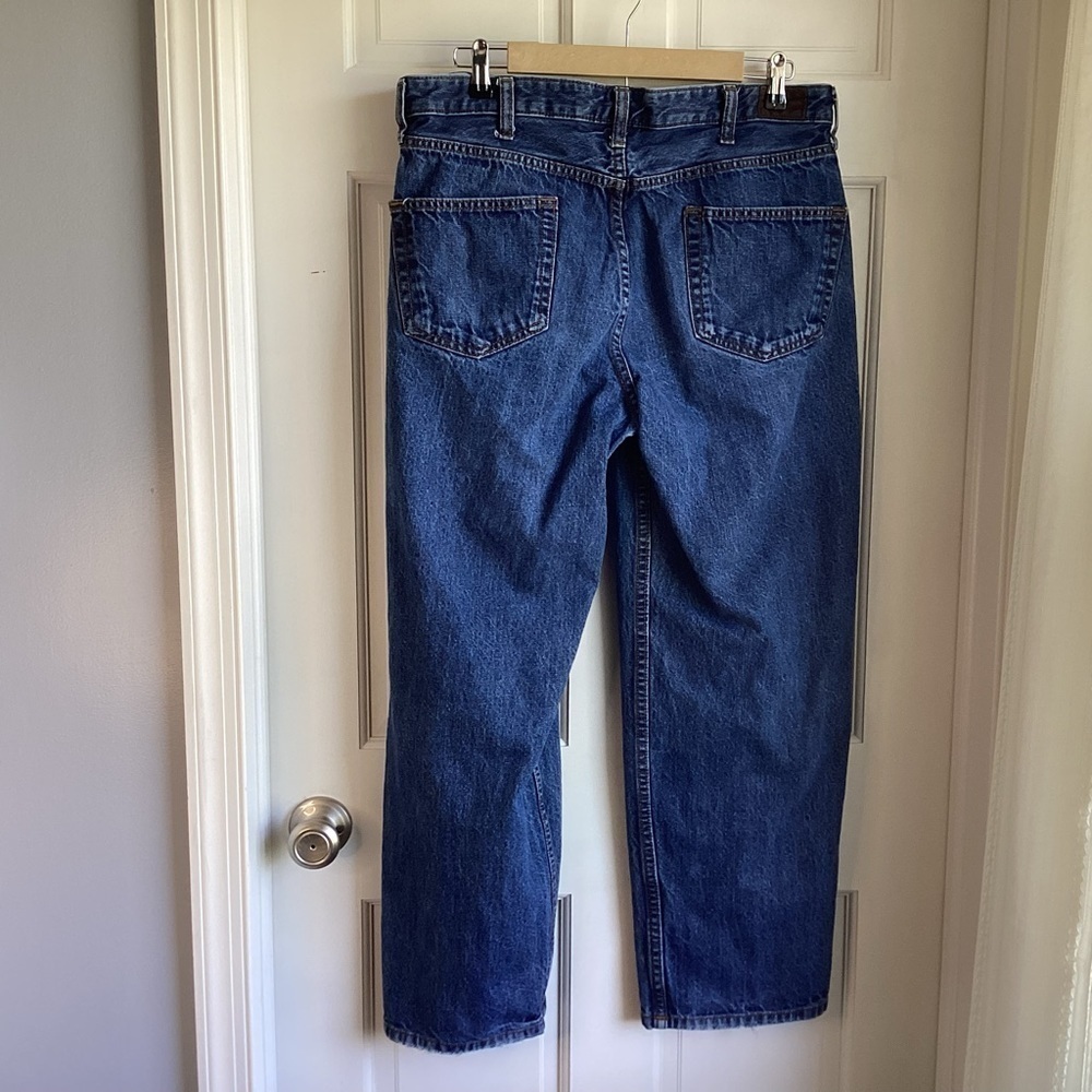 Lands End Men’s Distressed Denim Jeans.  Size 36 Inseam 28.5. - Picture 2 of 6